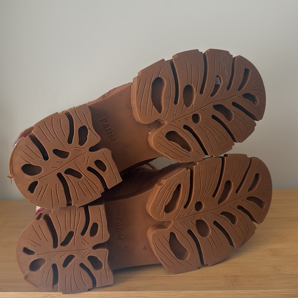 Farm Rio Appliquéd Crochet And Faux Shearling-trimmed Padded Shell Boots size 9 - Picture 9 of 12